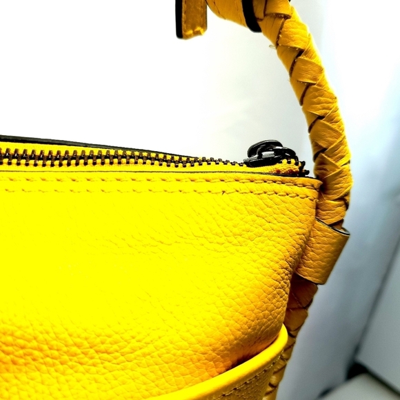 Tahari Yellow Leather Shoulder Bag - Picture 2 of 8